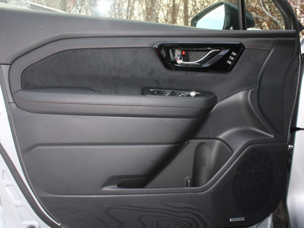 2025 Subaru FORESTER Touring Hybrid