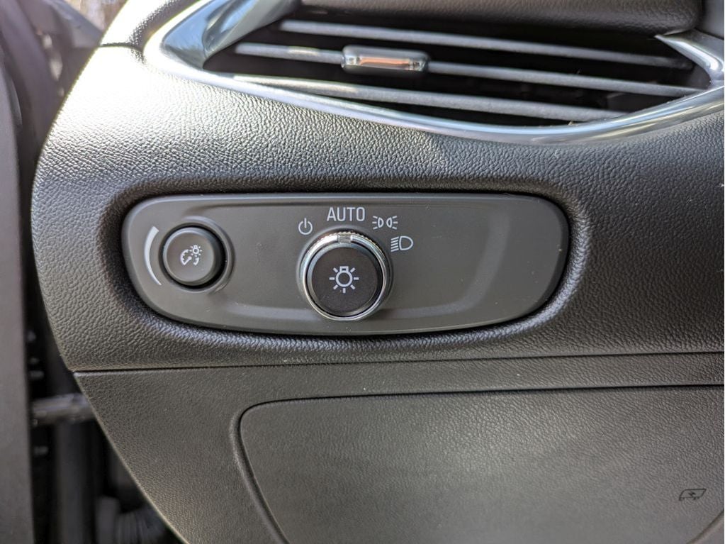 2017 Chevrolet Malibu Hybrid