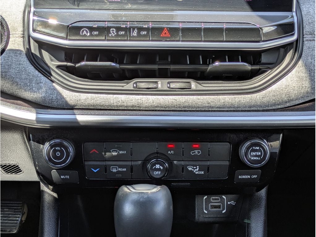 2023 Jeep Compass Latitude Lux