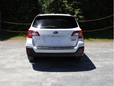 2019 Subaru Outback Touring