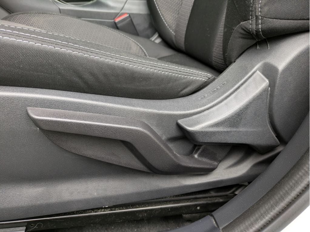 2021 Subaru Outback Base
