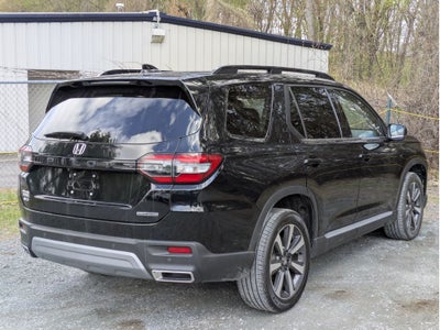 2024 Honda Pilot Touring