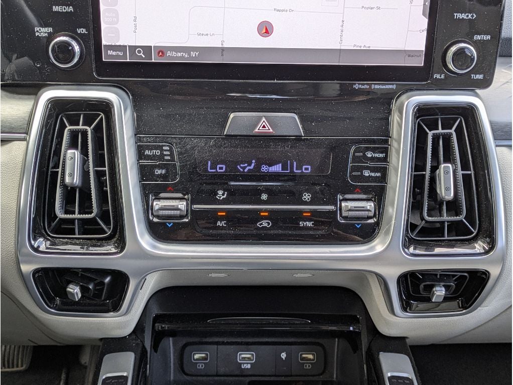 2022 Kia Sorento SX