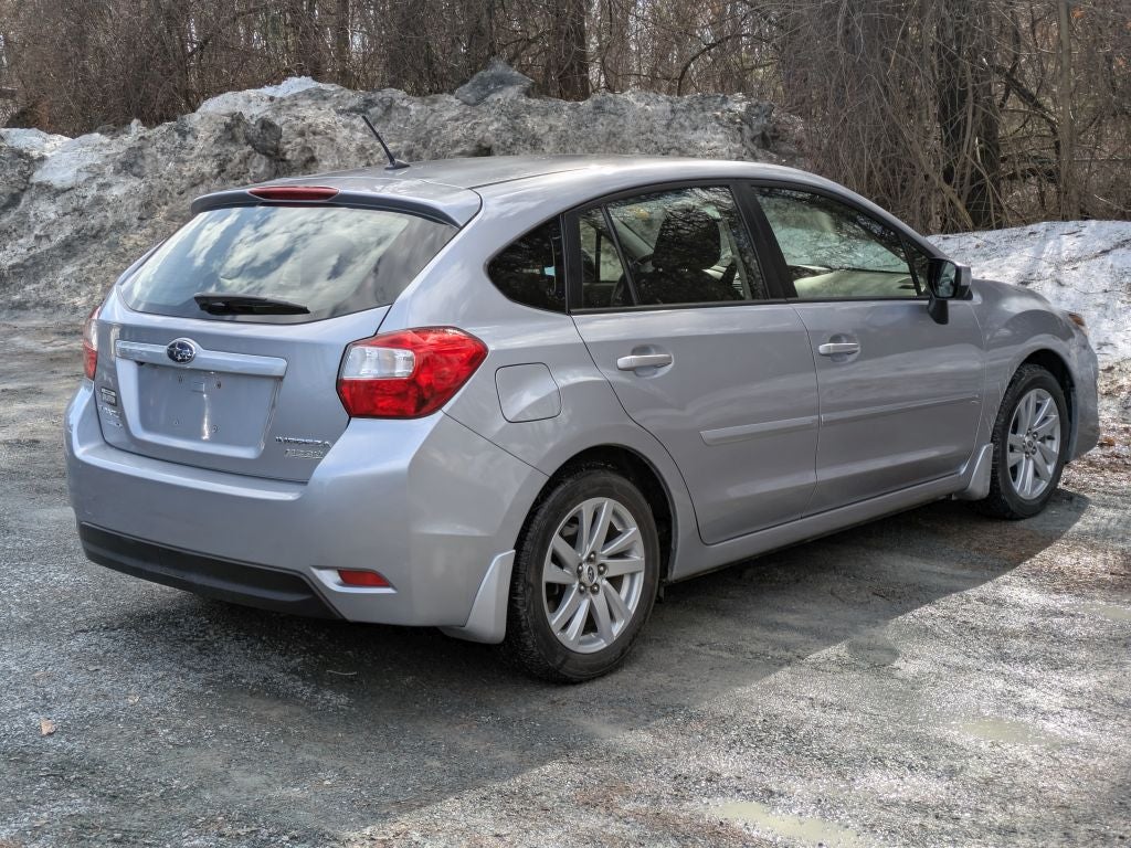 2016 Subaru Impreza 2.0i Premium