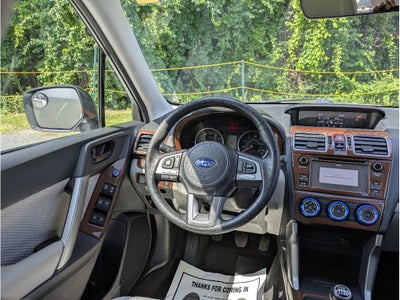 2017 Subaru Forester 2.5i (M6)