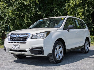 2017 Subaru Forester 2.5i (M6)