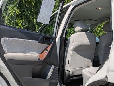 2017 Subaru Forester 2.5i (M6)