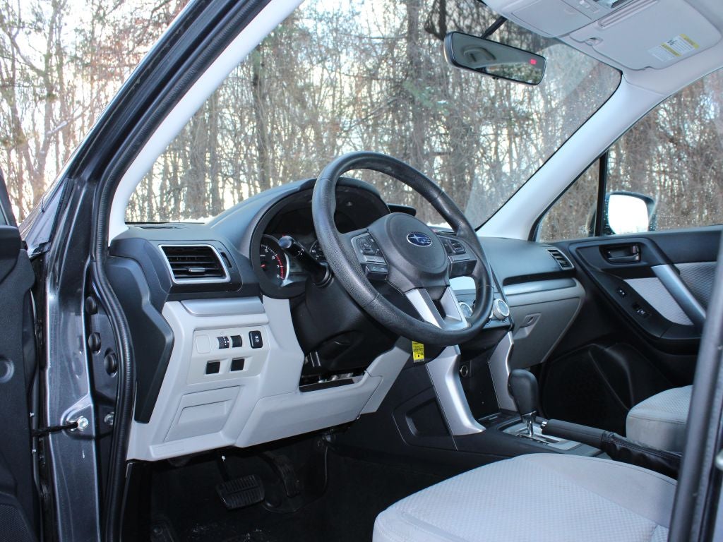 2018 Subaru Forester 2.5i (CVT)