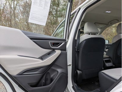 2023 Subaru Forester Base