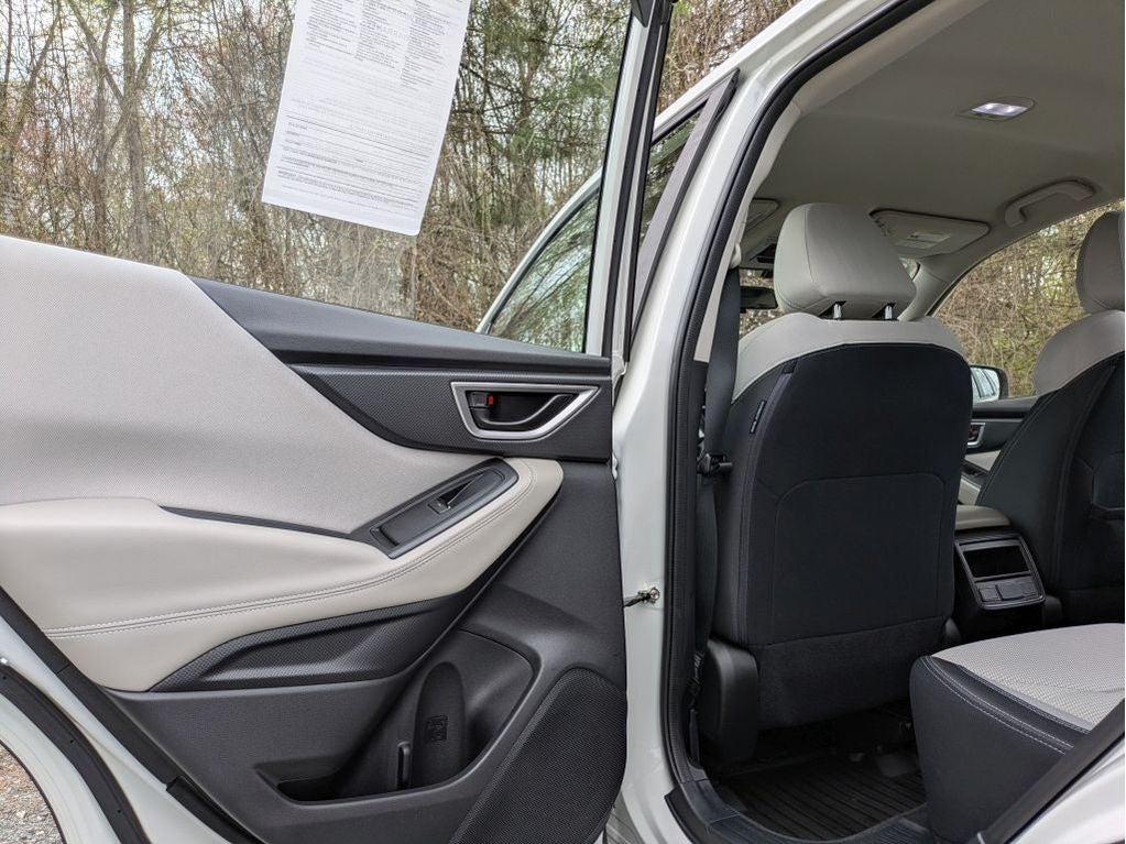 2023 Subaru Forester Base
