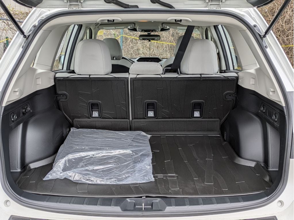 2023 Subaru Forester Base