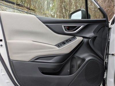 2023 Subaru Forester Base