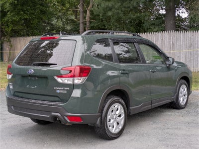 2024 Subaru Forester Base (CVT)