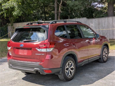 2024 Subaru Forester Premium