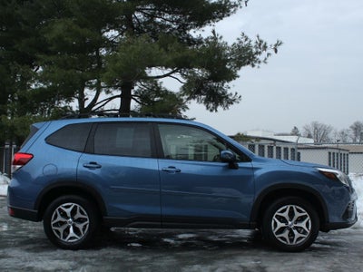 2022 Subaru Forester Premium