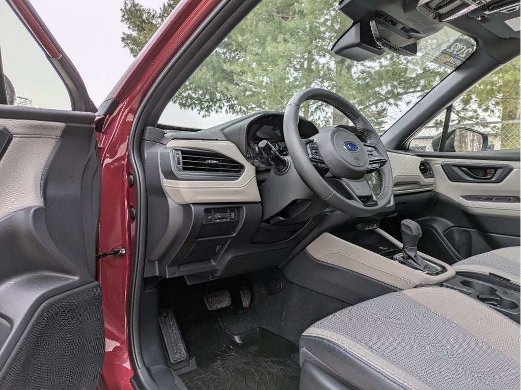 2025 Subaru Forester Premium