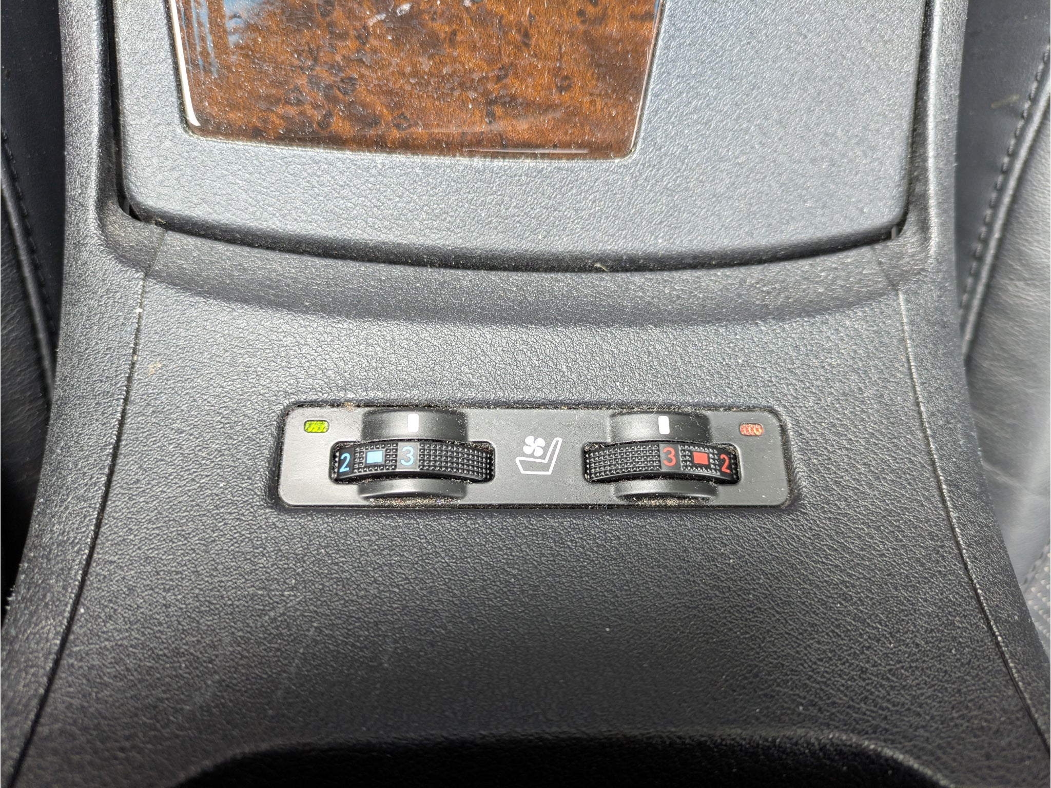 2011 Lexus ES 350 Base