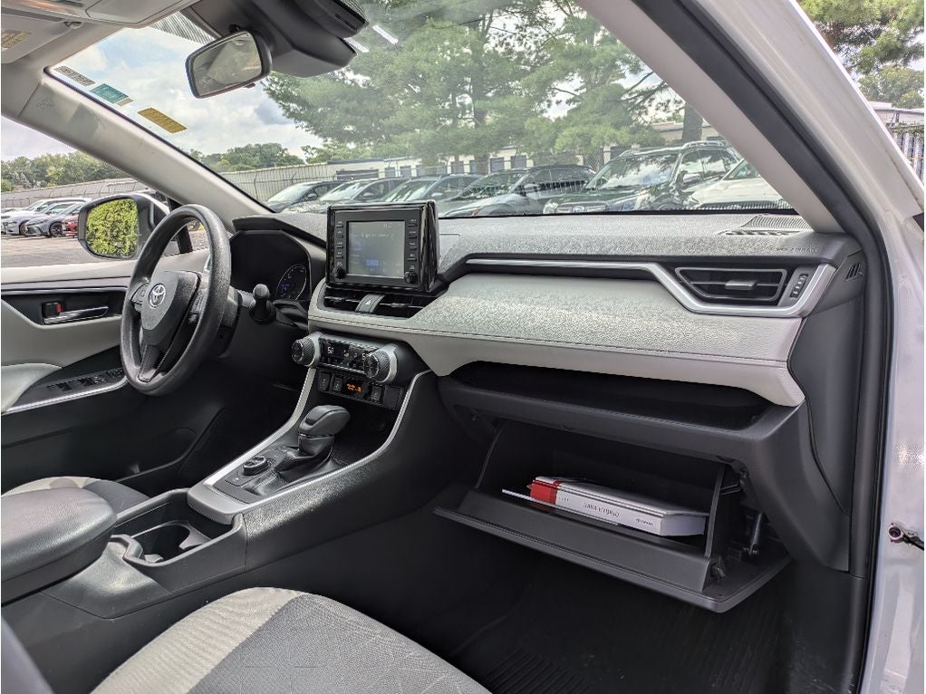 2019 Toyota RAV4 Hybrid XLE