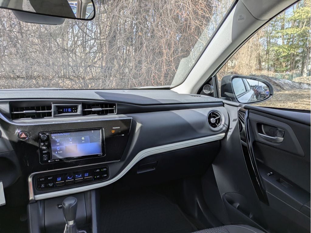 2017 Toyota Corolla iM Base