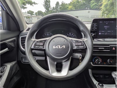 2023 Kia Seltos LX
