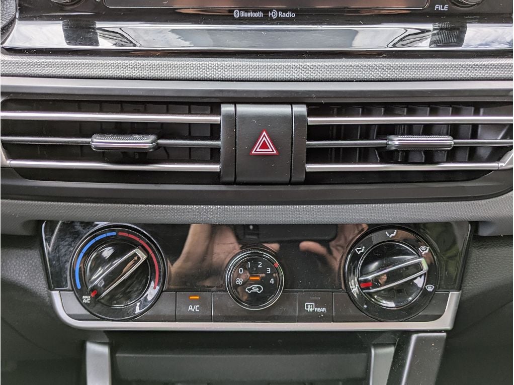 2023 Kia Seltos LX