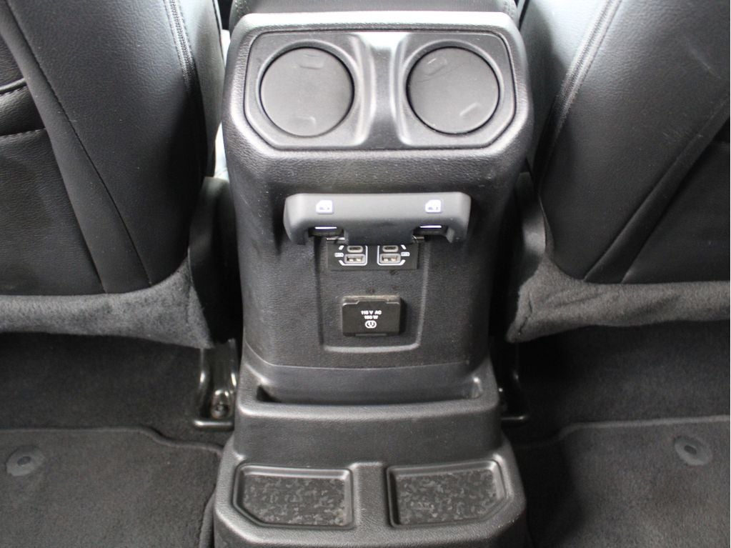 2021 Jeep Wrangler Unlimited Sahara Altitude