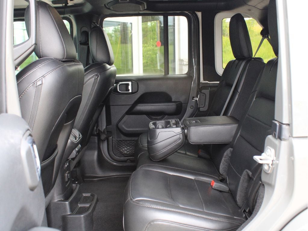 2021 Jeep Wrangler Unlimited Sahara Altitude