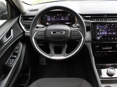 2023 Jeep Grand Cherokee Laredo X