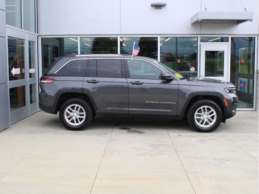 2023 Jeep Grand Cherokee Laredo X