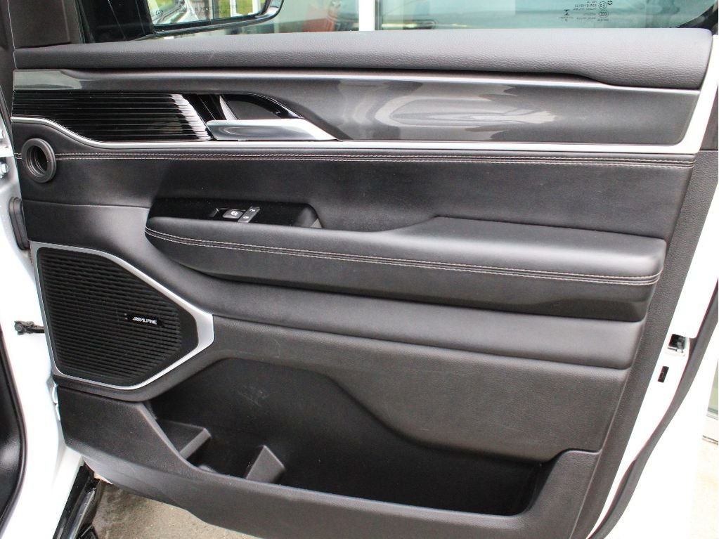 2023 Jeep Wagoneer Series I