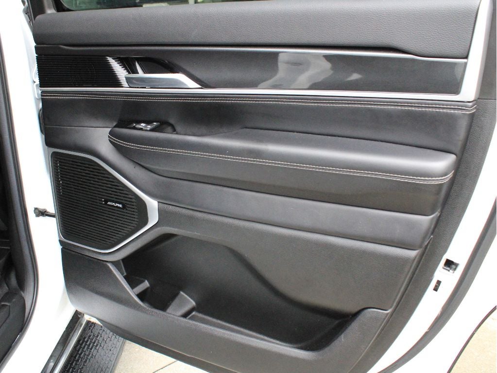 2023 Jeep Wagoneer Series I