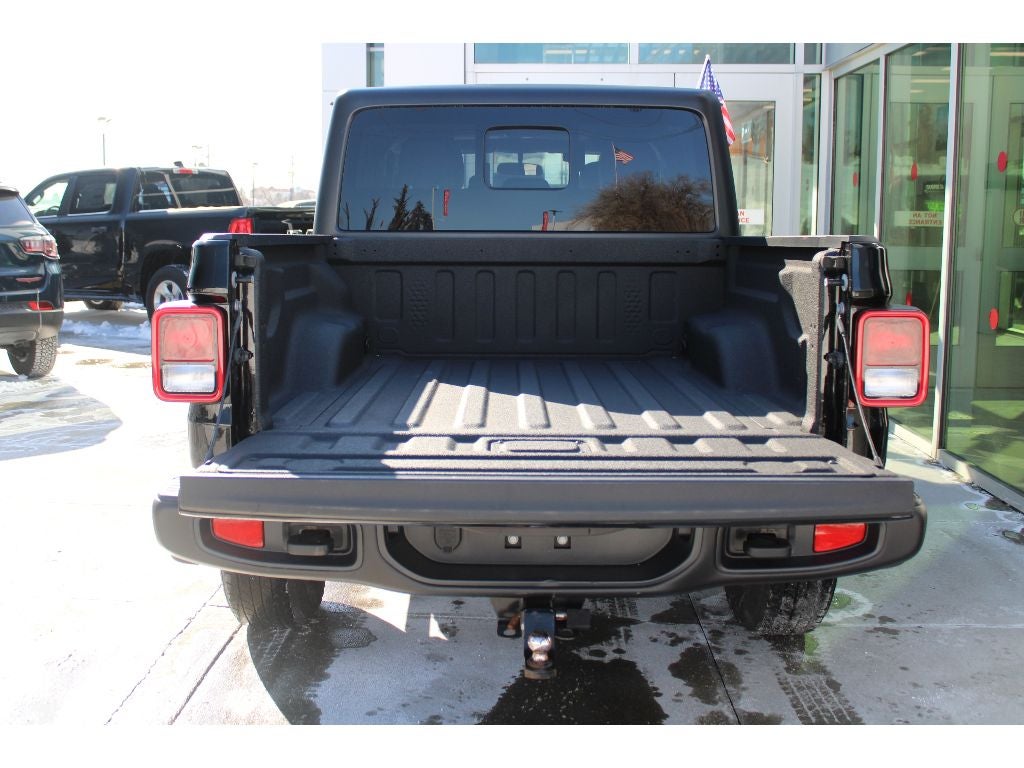 2023 Jeep Gladiator Freedom