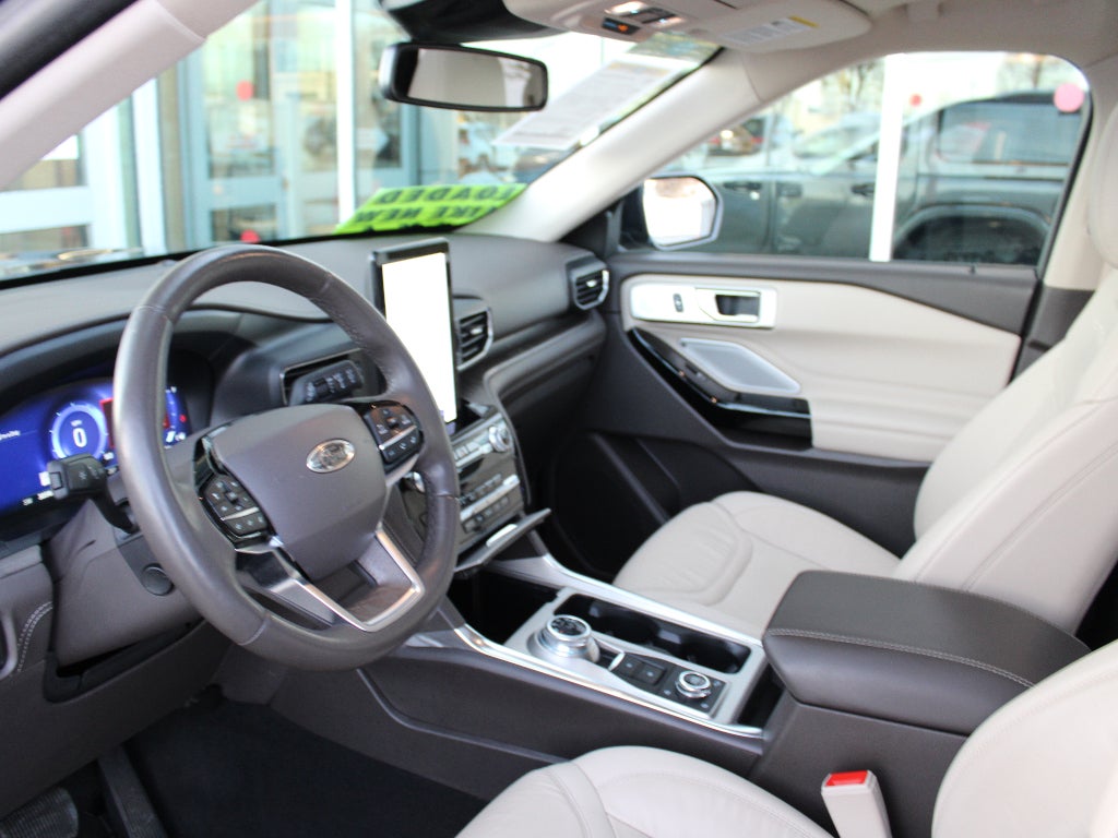 2023 Ford Explorer Platinum