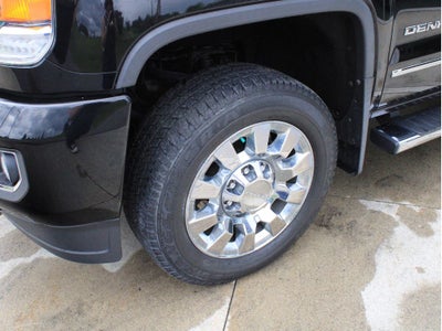 2016 GMC Sierra Denali