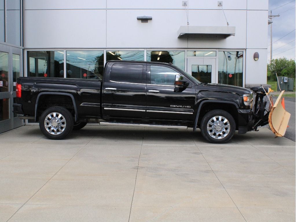 2016 GMC Sierra Denali