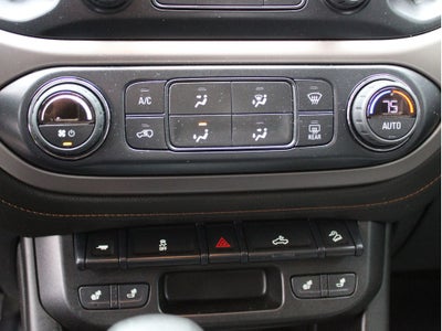 2022 GMC Canyon 4WD AT4 w/Cloth