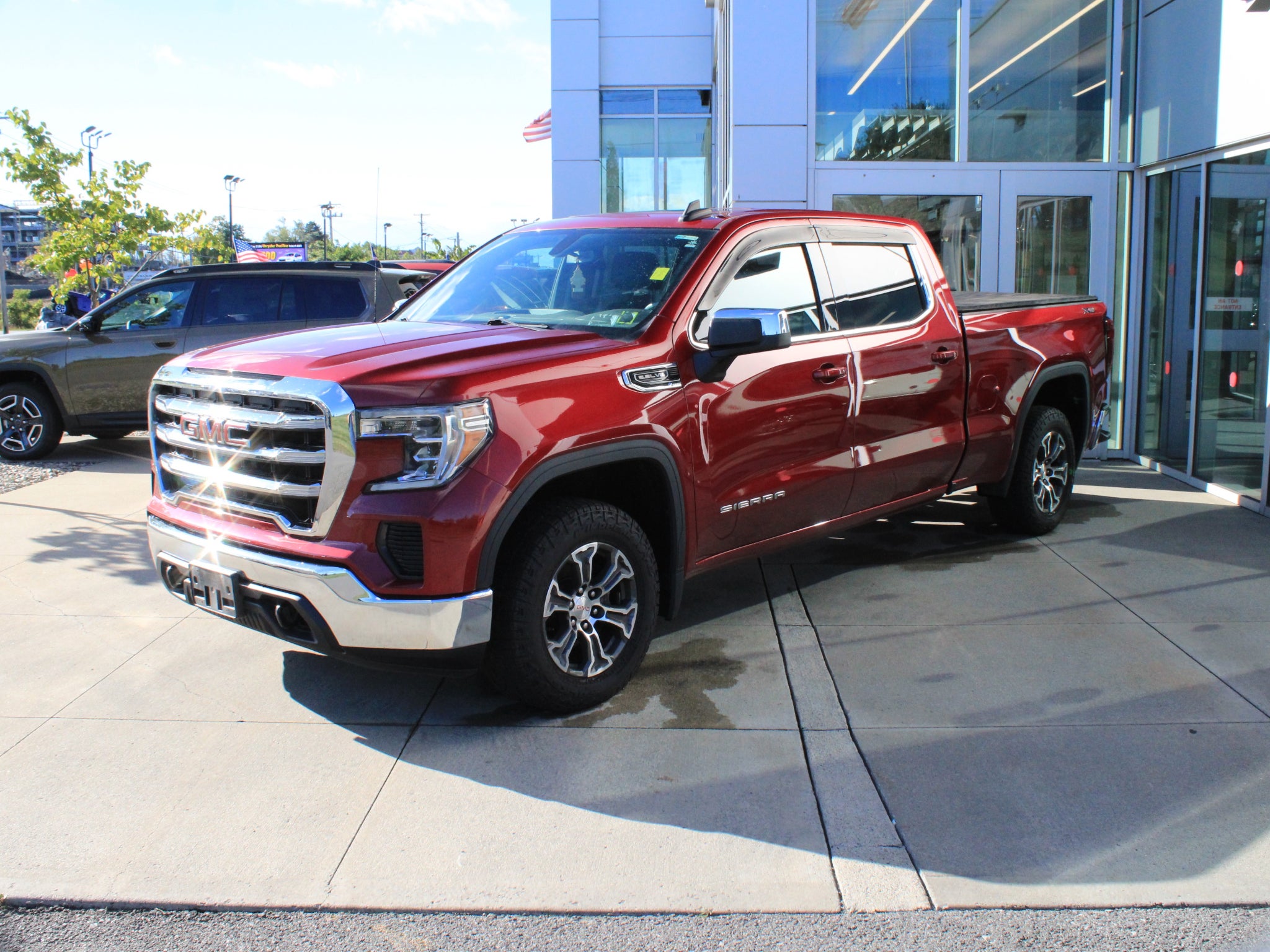 2020 GMC Sierra SLE