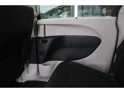 2021 Chrysler Pacifica Touring