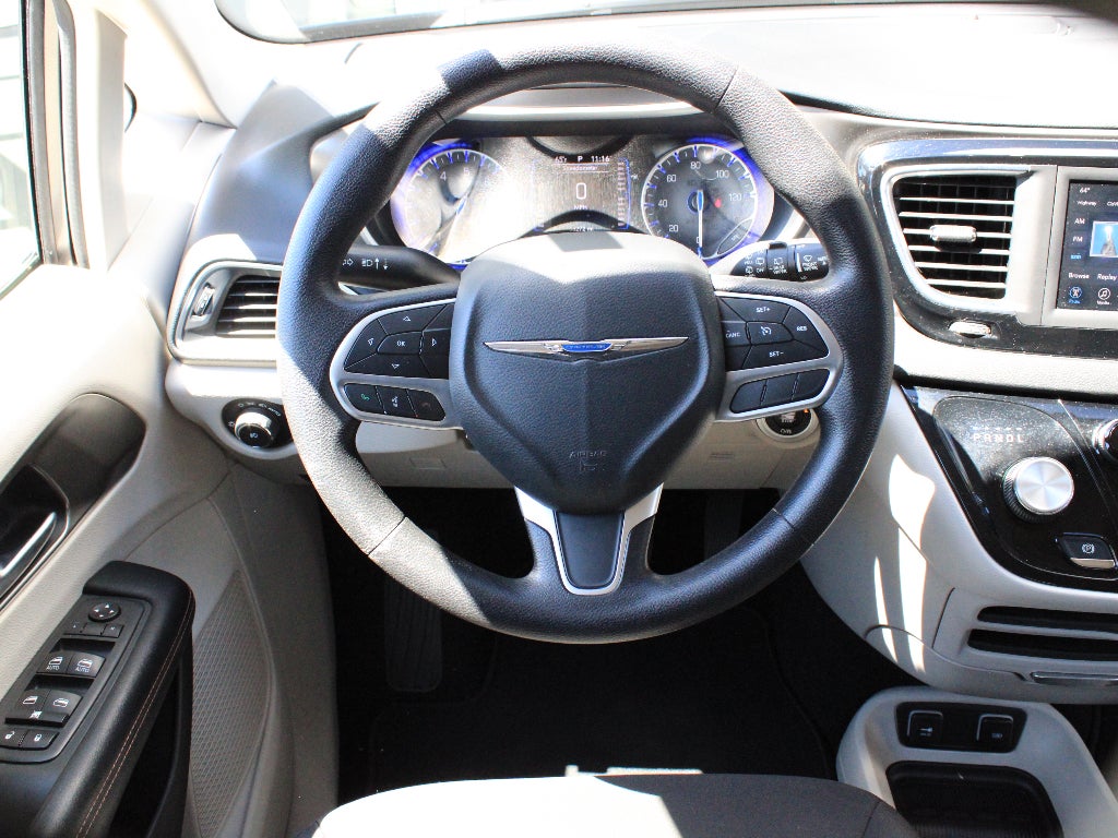 2020 Chrysler Pacifica Touring