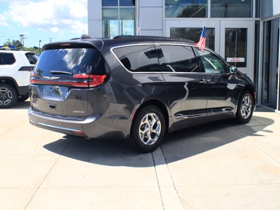 2022 Chrysler Pacifica Limited