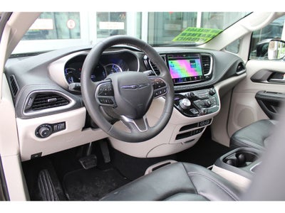 2022 Chrysler Pacifica Hybrid Hybrid Touring L