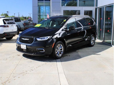 2021 Chrysler Pacifica Touring L
