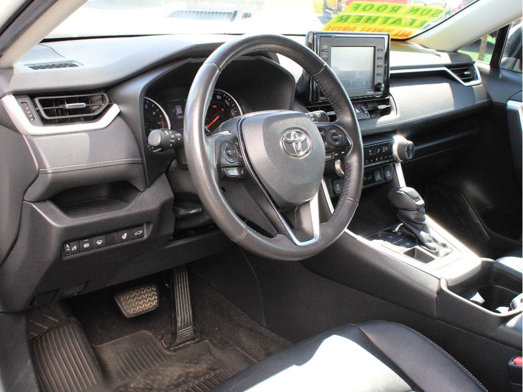 2021 Toyota RAV4 XLE Premium