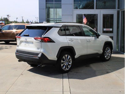 2021 Toyota RAV4 XLE Premium
