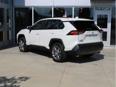 2021 Toyota RAV4 XLE Premium