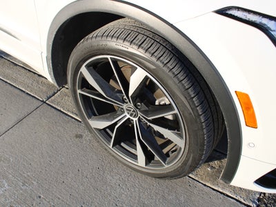 2023 Volkswagen Tiguan SEL R-Line