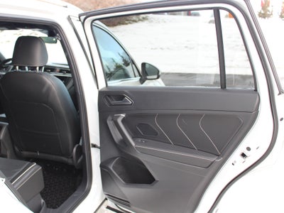 2023 Volkswagen Tiguan SEL R-Line