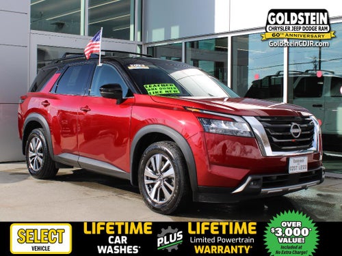 2023 Nissan Pathfinder SL