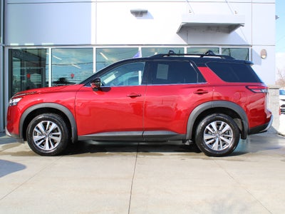 2023 Nissan Pathfinder SL