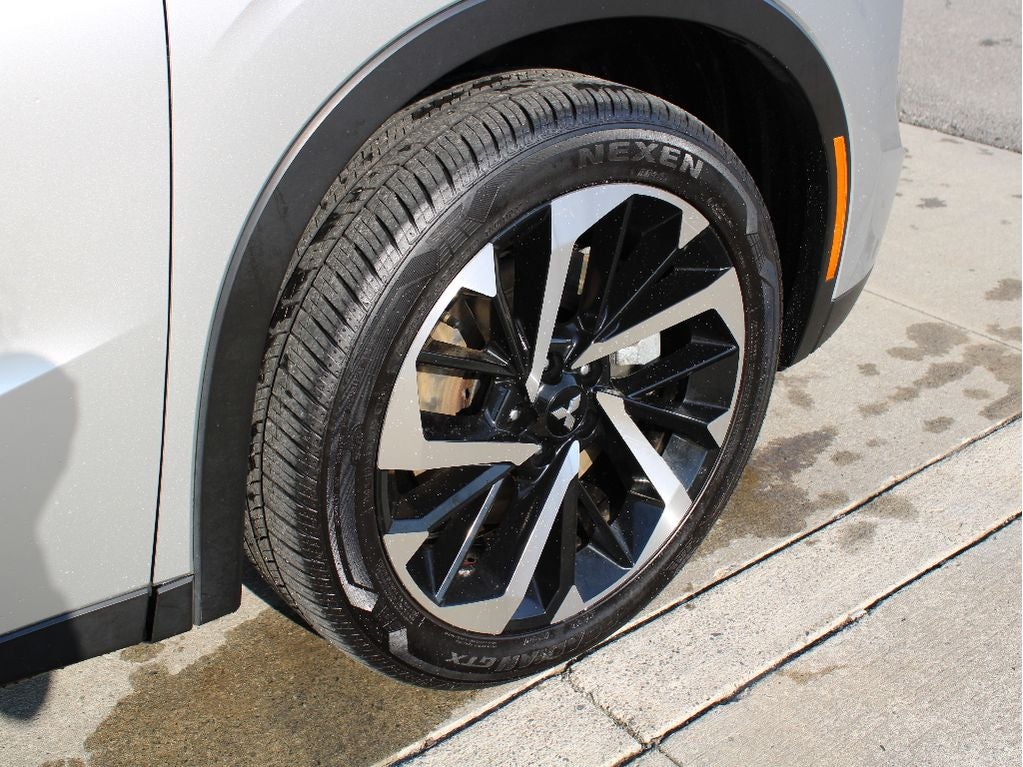 2022 Mitsubishi Outlander ES